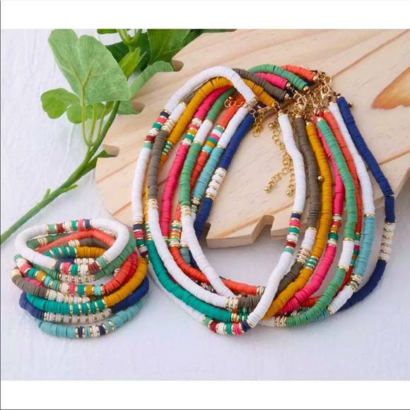 Necklace and bracelet set - Picture 3 of 8